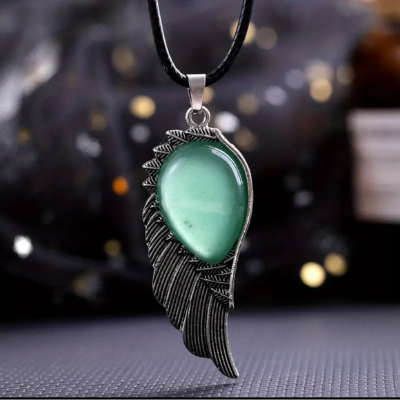 Angel Wing Natural Stone Crystal Gemstone Pendant Necklace - Picture 6 of 14